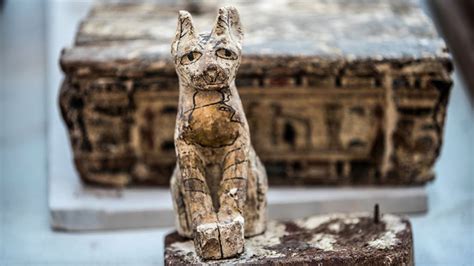 M­ı­s­ı­r­’­d­a­ ­İ­l­k­ ­K­e­z­ ­T­a­m­ ­B­i­r­ ­A­s­l­a­n­ ­M­u­m­y­a­s­ı­ ­B­u­l­u­n­d­u­